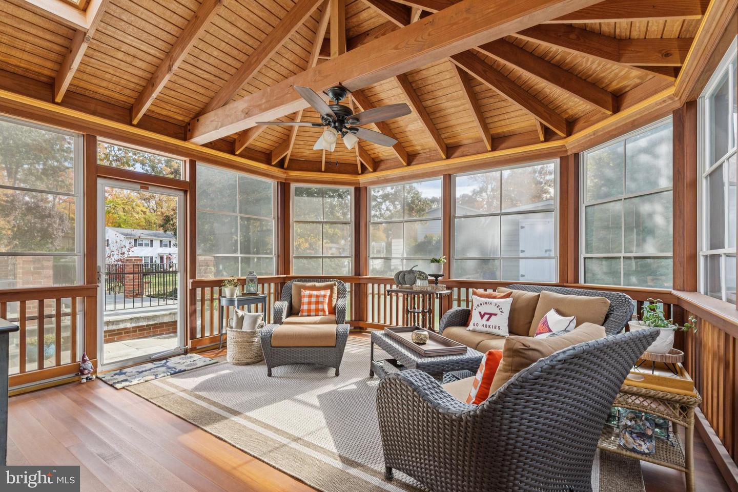 8101 GREELEY BLVD, SPRINGFIELD, Virginia 22152, 4 Bedrooms Bedrooms, ,2 BathroomsBathrooms,Residential,For sale,8101 GREELEY BLVD,VAFX2277790 MLS # VAFX2277790 8101 GREELEY BLVD, SPRINGFIELD, Virginia 22152, 4 Bedrooms Bedrooms, ,2 BathroomsBathrooms,Residential,For sale,8101 GREELEY BLVD,VAFX2277790 MLS # VAFX2277790