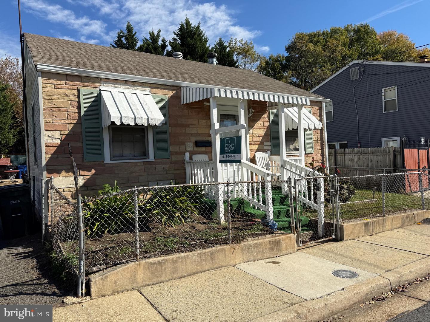 1737 N CULPEPER ST, ARLINGTON, Virginia 22207, 2 Bedrooms Bedrooms, ,1 BathroomBathrooms,Residential,For sale,1737 N CULPEPER ST,VAAR2065718 MLS # VAAR2065718 1737 N CULPEPER ST, ARLINGTON, Virginia 22207, 2 Bedrooms Bedrooms, ,1 BathroomBathrooms,Residential,For sale,1737 N CULPEPER ST,VAAR2065718 MLS # VAAR2065718