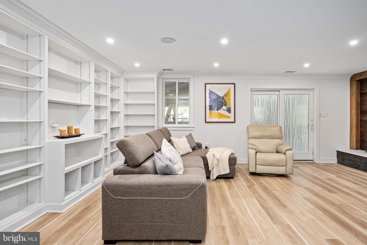 224 PRINCE ST NE, LEESBURG, Virginia 20176, 5 Bedrooms Bedrooms, 18 Rooms Rooms,3 BathroomsBathrooms,Residential,For sale,224 PRINCE ST NE,VALO2110532 MLS # VALO2110532 224 PRINCE ST NE, LEESBURG, Virginia 20176, 5 Bedrooms Bedrooms, 18 Rooms Rooms,3 BathroomsBathrooms,Residential,For sale,224 PRINCE ST NE,VALO2110532 MLS # VALO2110532