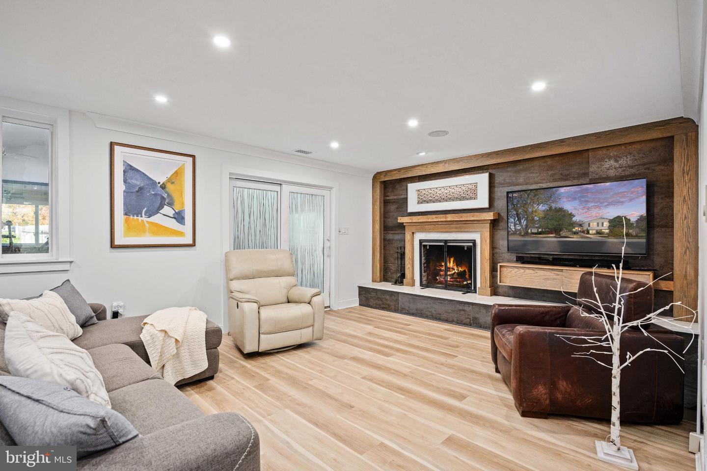 224 PRINCE ST NE, LEESBURG, Virginia 20176, 5 Bedrooms Bedrooms, 18 Rooms Rooms,3 BathroomsBathrooms,Residential,For sale,224 PRINCE ST NE,VALO2110532 MLS # VALO2110532 224 PRINCE ST NE, LEESBURG, Virginia 20176, 5 Bedrooms Bedrooms, 18 Rooms Rooms,3 BathroomsBathrooms,Residential,For sale,224 PRINCE ST NE,VALO2110532 MLS # VALO2110532