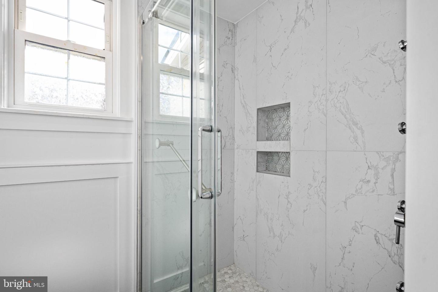 224 PRINCE ST NE, LEESBURG, Virginia 20176, 5 Bedrooms Bedrooms, 18 Rooms Rooms,3 BathroomsBathrooms,Residential,For sale,224 PRINCE ST NE,VALO2110532 MLS # VALO2110532 224 PRINCE ST NE, LEESBURG, Virginia 20176, 5 Bedrooms Bedrooms, 18 Rooms Rooms,3 BathroomsBathrooms,Residential,For sale,224 PRINCE ST NE,VALO2110532 MLS # VALO2110532