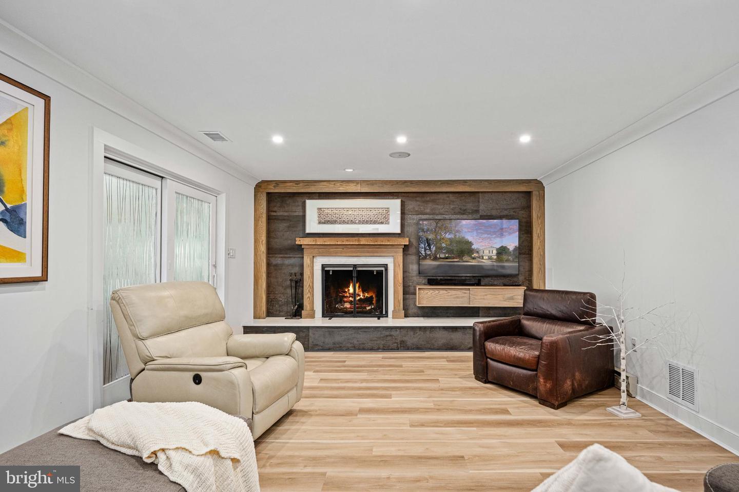 224 PRINCE ST NE, LEESBURG, Virginia 20176, 5 Bedrooms Bedrooms, 18 Rooms Rooms,3 BathroomsBathrooms,Residential,For sale,224 PRINCE ST NE,VALO2110532 MLS # VALO2110532 224 PRINCE ST NE, LEESBURG, Virginia 20176, 5 Bedrooms Bedrooms, 18 Rooms Rooms,3 BathroomsBathrooms,Residential,For sale,224 PRINCE ST NE,VALO2110532 MLS # VALO2110532