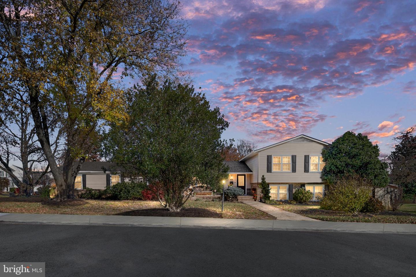 224 PRINCE ST NE, LEESBURG, Virginia 20176, 5 Bedrooms Bedrooms, 18 Rooms Rooms,3 BathroomsBathrooms,Residential,For sale,224 PRINCE ST NE,VALO2110532 MLS # VALO2110532 224 PRINCE ST NE, LEESBURG, Virginia 20176, 5 Bedrooms Bedrooms, 18 Rooms Rooms,3 BathroomsBathrooms,Residential,For sale,224 PRINCE ST NE,VALO2110532 MLS # VALO2110532