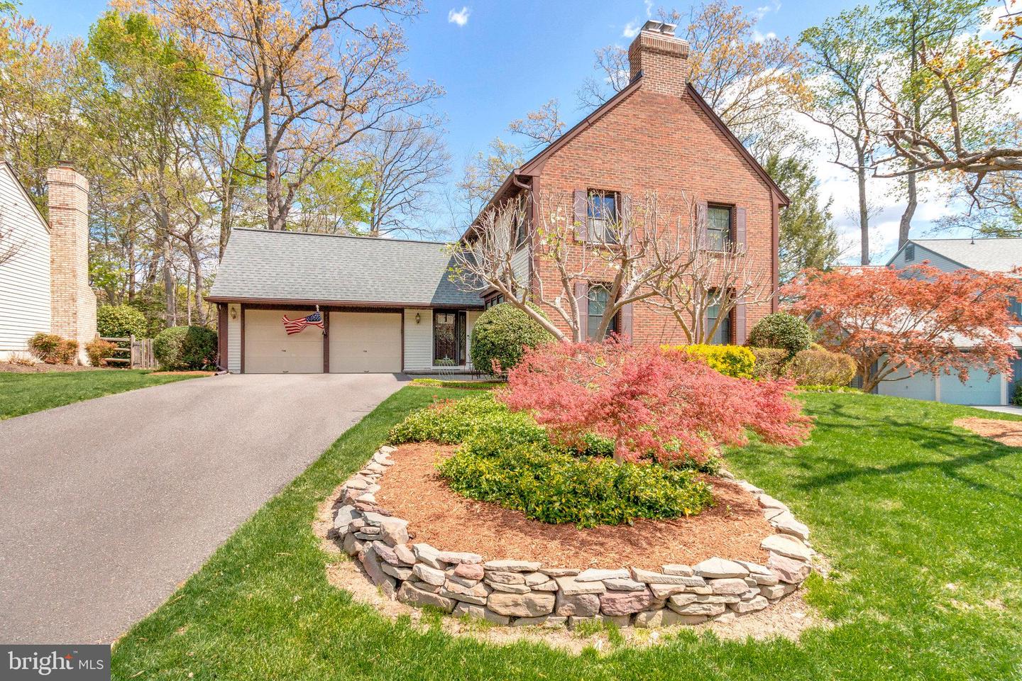 8420 SWEET PINE CT E, SPRINGFIELD, Virginia 22153, 5 Bedrooms Bedrooms, 17 Rooms Rooms,3 BathroomsBathrooms,Residential,For sale,8420 SWEET PINE CT E,VAFX2277842 MLS # VAFX2277842 8420 SWEET PINE CT E, SPRINGFIELD, Virginia 22153, 5 Bedrooms Bedrooms, 17 Rooms Rooms,3 BathroomsBathrooms,Residential,For sale,8420 SWEET PINE CT E,VAFX2277842 MLS # VAFX2277842