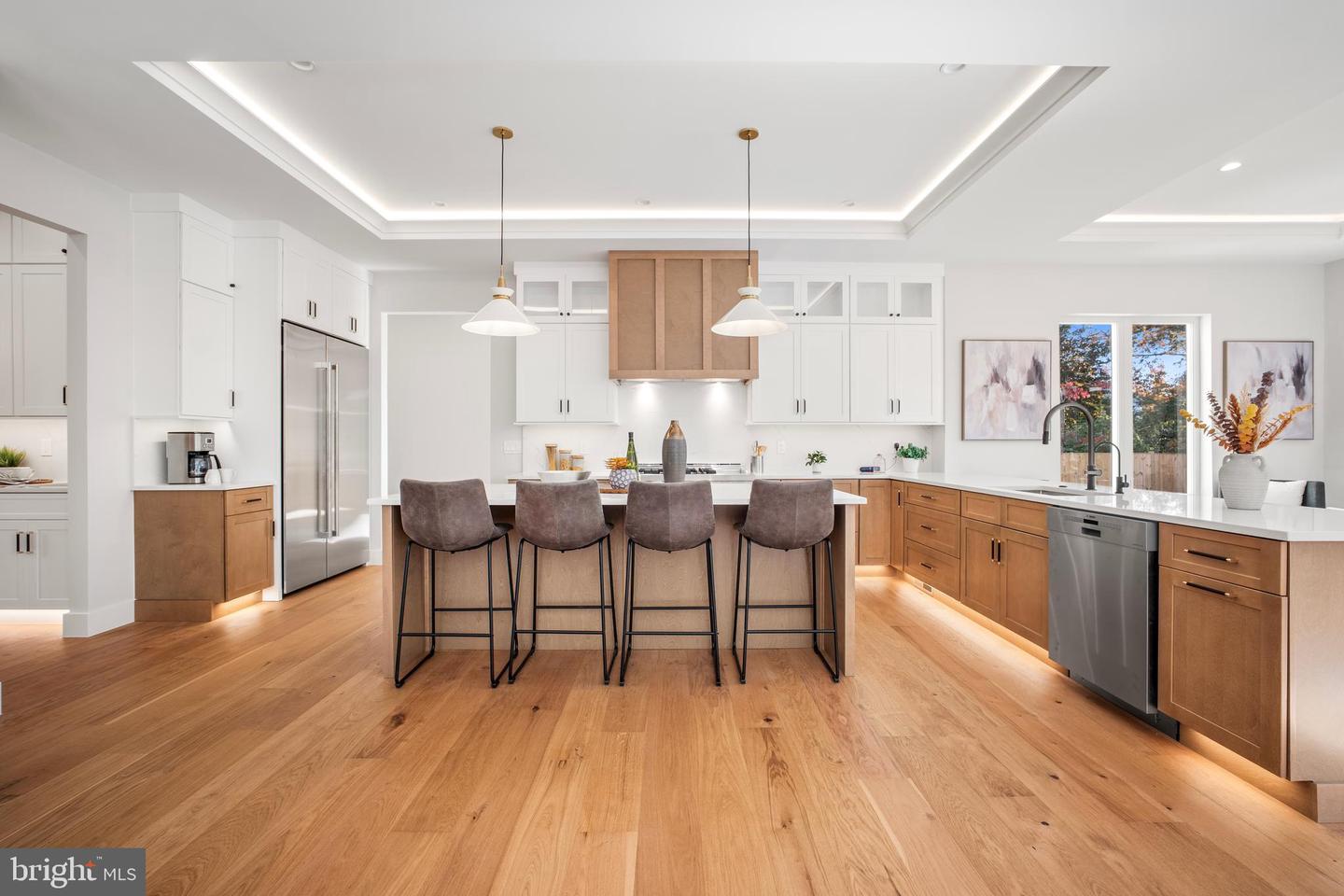 8023 LEWINSVILLE RD, MCLEAN, Virginia 22102, 6 Bedrooms Bedrooms, ,6 BathroomsBathrooms,Residential,For sale,8023 LEWINSVILLE RD,VAFX2277936 MLS # VAFX2277936 8023 LEWINSVILLE RD, MCLEAN, Virginia 22102, 6 Bedrooms Bedrooms, ,6 BathroomsBathrooms,Residential,For sale,8023 LEWINSVILLE RD,VAFX2277936 MLS # VAFX2277936