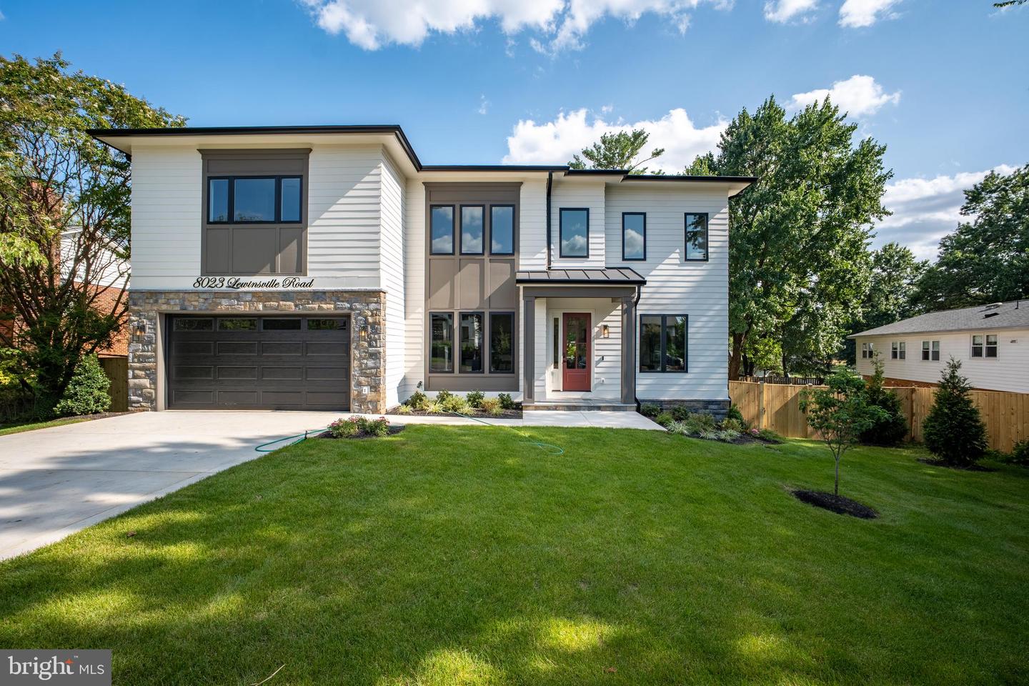 8023 LEWINSVILLE RD, MCLEAN, Virginia 22102, 6 Bedrooms Bedrooms, ,6 BathroomsBathrooms,Residential,For sale,8023 LEWINSVILLE RD,VAFX2277936 MLS # VAFX2277936 8023 LEWINSVILLE RD, MCLEAN, Virginia 22102, 6 Bedrooms Bedrooms, ,6 BathroomsBathrooms,Residential,For sale,8023 LEWINSVILLE RD,VAFX2277936 MLS # VAFX2277936