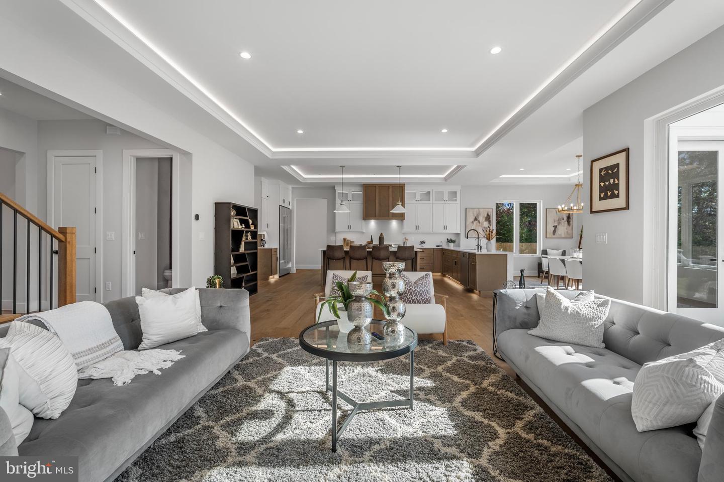 8023 LEWINSVILLE RD, MCLEAN, Virginia 22102, 6 Bedrooms Bedrooms, ,6 BathroomsBathrooms,Residential,For sale,8023 LEWINSVILLE RD,VAFX2277936 MLS # VAFX2277936 8023 LEWINSVILLE RD, MCLEAN, Virginia 22102, 6 Bedrooms Bedrooms, ,6 BathroomsBathrooms,Residential,For sale,8023 LEWINSVILLE RD,VAFX2277936 MLS # VAFX2277936