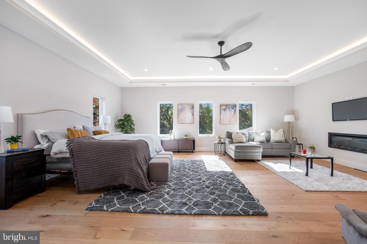 8023 LEWINSVILLE RD, MCLEAN, Virginia 22102, 6 Bedrooms Bedrooms, ,6 BathroomsBathrooms,Residential,For sale,8023 LEWINSVILLE RD,VAFX2277936 MLS # VAFX2277936 8023 LEWINSVILLE RD, MCLEAN, Virginia 22102, 6 Bedrooms Bedrooms, ,6 BathroomsBathrooms,Residential,For sale,8023 LEWINSVILLE RD,VAFX2277936 MLS # VAFX2277936