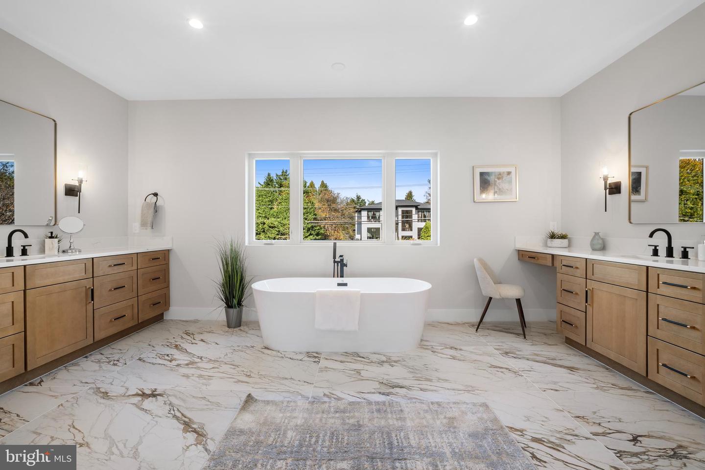 8023 LEWINSVILLE RD, MCLEAN, Virginia 22102, 6 Bedrooms Bedrooms, ,6 BathroomsBathrooms,Residential,For sale,8023 LEWINSVILLE RD,VAFX2277936 MLS # VAFX2277936 8023 LEWINSVILLE RD, MCLEAN, Virginia 22102, 6 Bedrooms Bedrooms, ,6 BathroomsBathrooms,Residential,For sale,8023 LEWINSVILLE RD,VAFX2277936 MLS # VAFX2277936