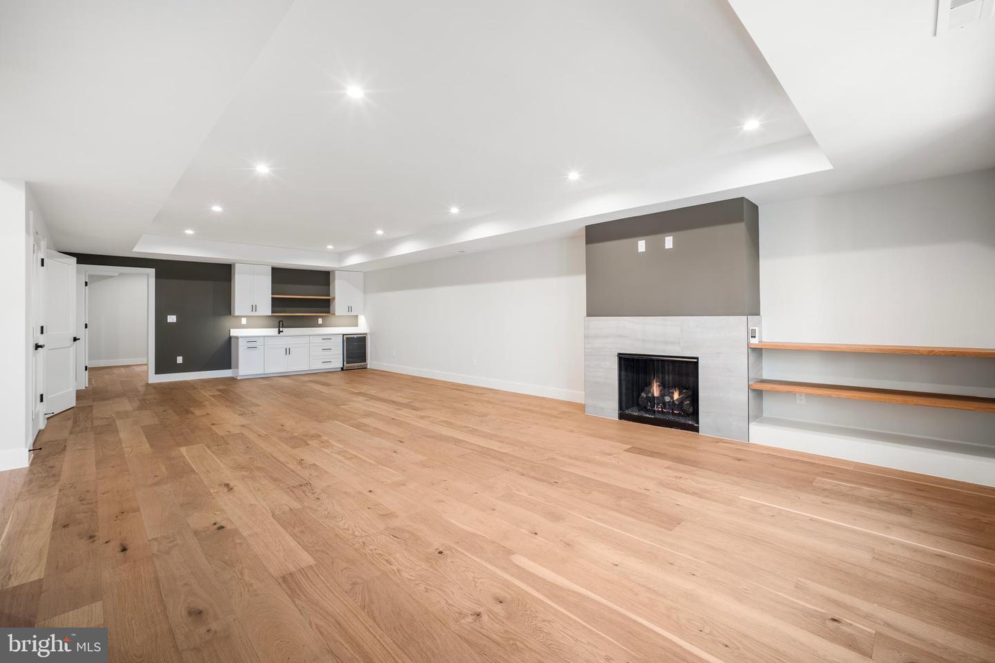 8023 LEWINSVILLE RD, MCLEAN, Virginia 22102, 6 Bedrooms Bedrooms, ,6 BathroomsBathrooms,Residential,For sale,8023 LEWINSVILLE RD,VAFX2277936 MLS # VAFX2277936 8023 LEWINSVILLE RD, MCLEAN, Virginia 22102, 6 Bedrooms Bedrooms, ,6 BathroomsBathrooms,Residential,For sale,8023 LEWINSVILLE RD,VAFX2277936 MLS # VAFX2277936