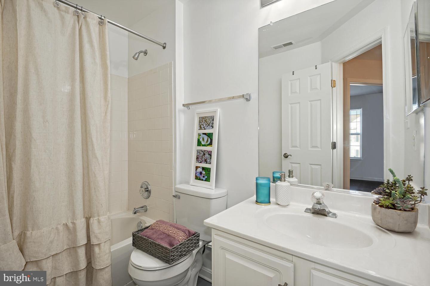 43017 BEACHALL ST, CHANTILLY, Virginia 20152, 3 Bedrooms Bedrooms, ,2 BathroomsBathrooms,Residential,For sale,43017 BEACHALL ST,VALO2110578 MLS # VALO2110578 43017 BEACHALL ST, CHANTILLY, Virginia 20152, 3 Bedrooms Bedrooms, ,2 BathroomsBathrooms,Residential,For sale,43017 BEACHALL ST,VALO2110578 MLS # VALO2110578