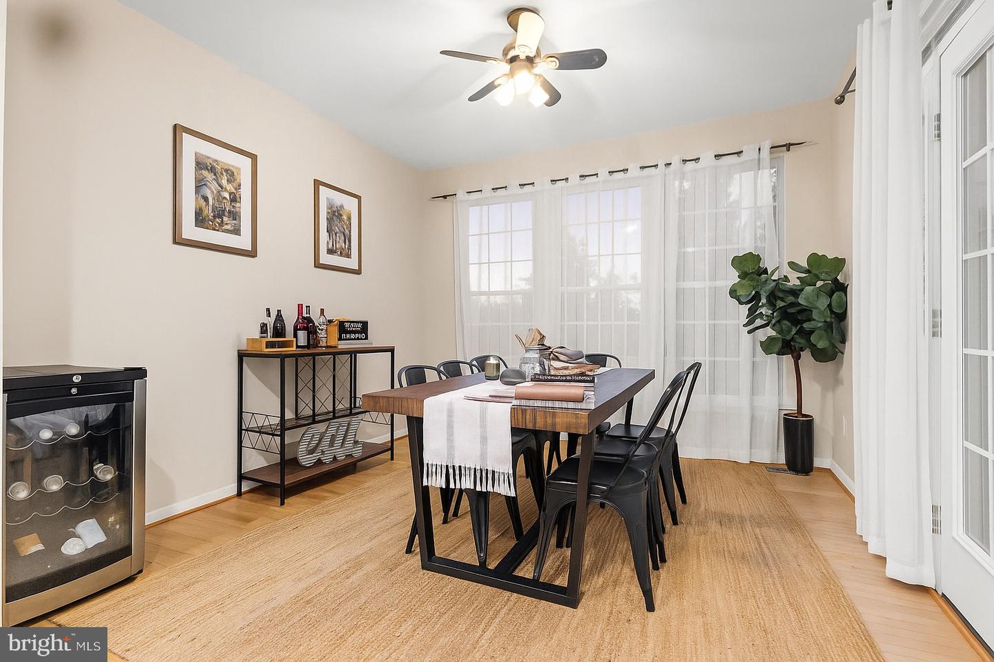 113 PITTMAN, STEPHENS CITY, Virginia 22655, 3 Bedrooms Bedrooms, ,2 BathroomsBathrooms,Residential,For sale,113 PITTMAN,VAFV2037876 MLS # VAFV2037876 113 PITTMAN, STEPHENS CITY, Virginia 22655, 3 Bedrooms Bedrooms, ,2 BathroomsBathrooms,Residential,For sale,113 PITTMAN,VAFV2037876 MLS # VAFV2037876