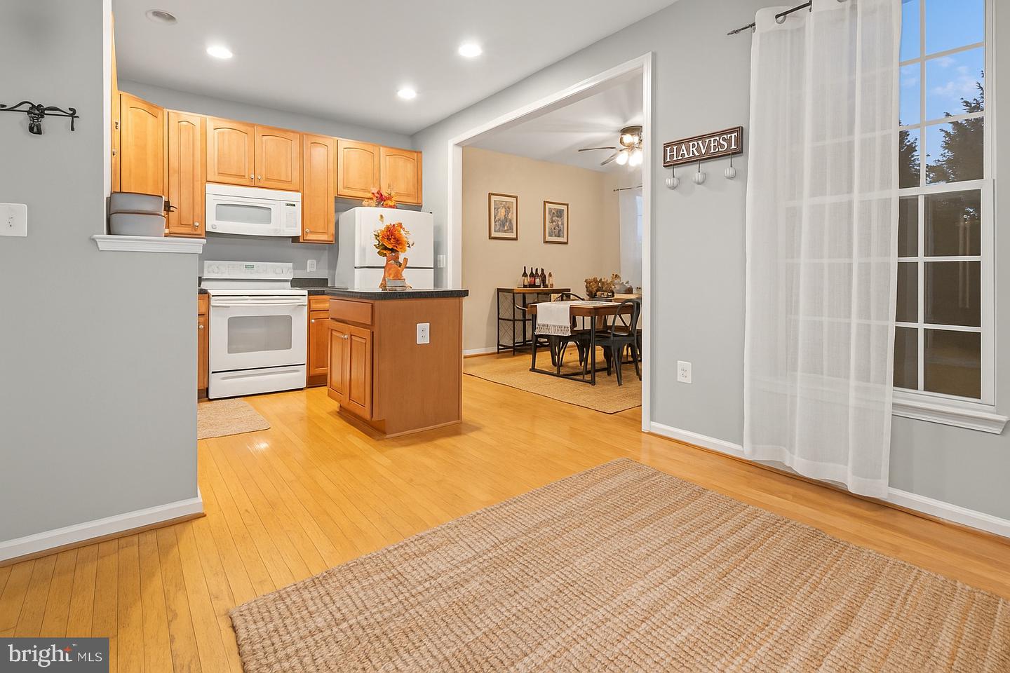 113 PITTMAN, STEPHENS CITY, Virginia 22655, 3 Bedrooms Bedrooms, ,2 BathroomsBathrooms,Residential,For sale,113 PITTMAN,VAFV2037876 MLS # VAFV2037876 113 PITTMAN, STEPHENS CITY, Virginia 22655, 3 Bedrooms Bedrooms, ,2 BathroomsBathrooms,Residential,For sale,113 PITTMAN,VAFV2037876 MLS # VAFV2037876