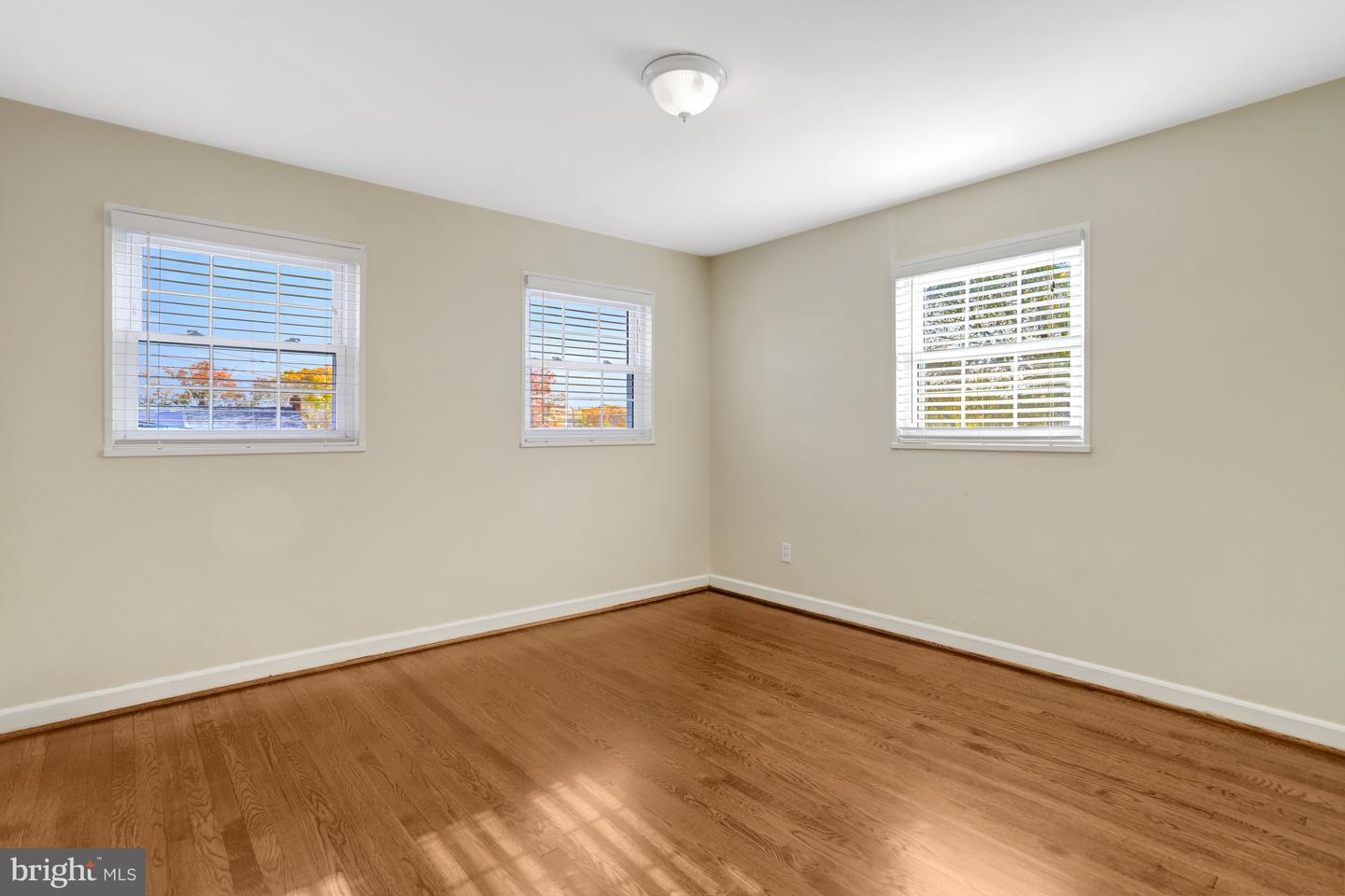 115 S INGRAM ST, ALEXANDRIA, Virginia 22304, 2 Bedrooms Bedrooms, ,1 BathroomBathrooms,Residential,For sale,115 S INGRAM ST,VAAX2051520 MLS # VAAX2051520