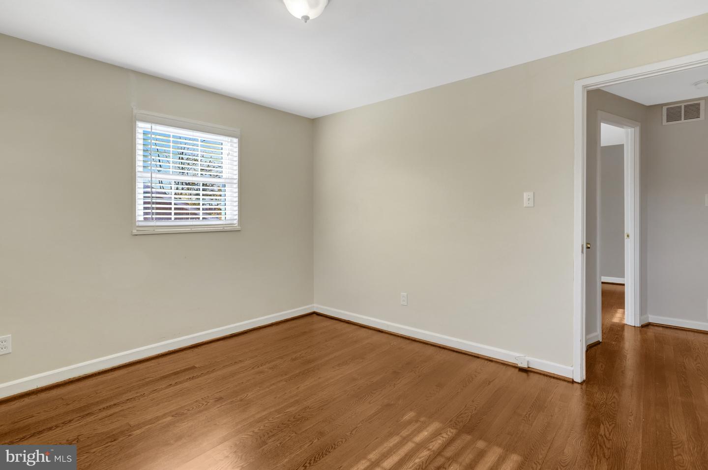 115 S INGRAM ST, ALEXANDRIA, Virginia 22304, 2 Bedrooms Bedrooms, ,1 BathroomBathrooms,Residential,For sale,115 S INGRAM ST,VAAX2051520 MLS # VAAX2051520