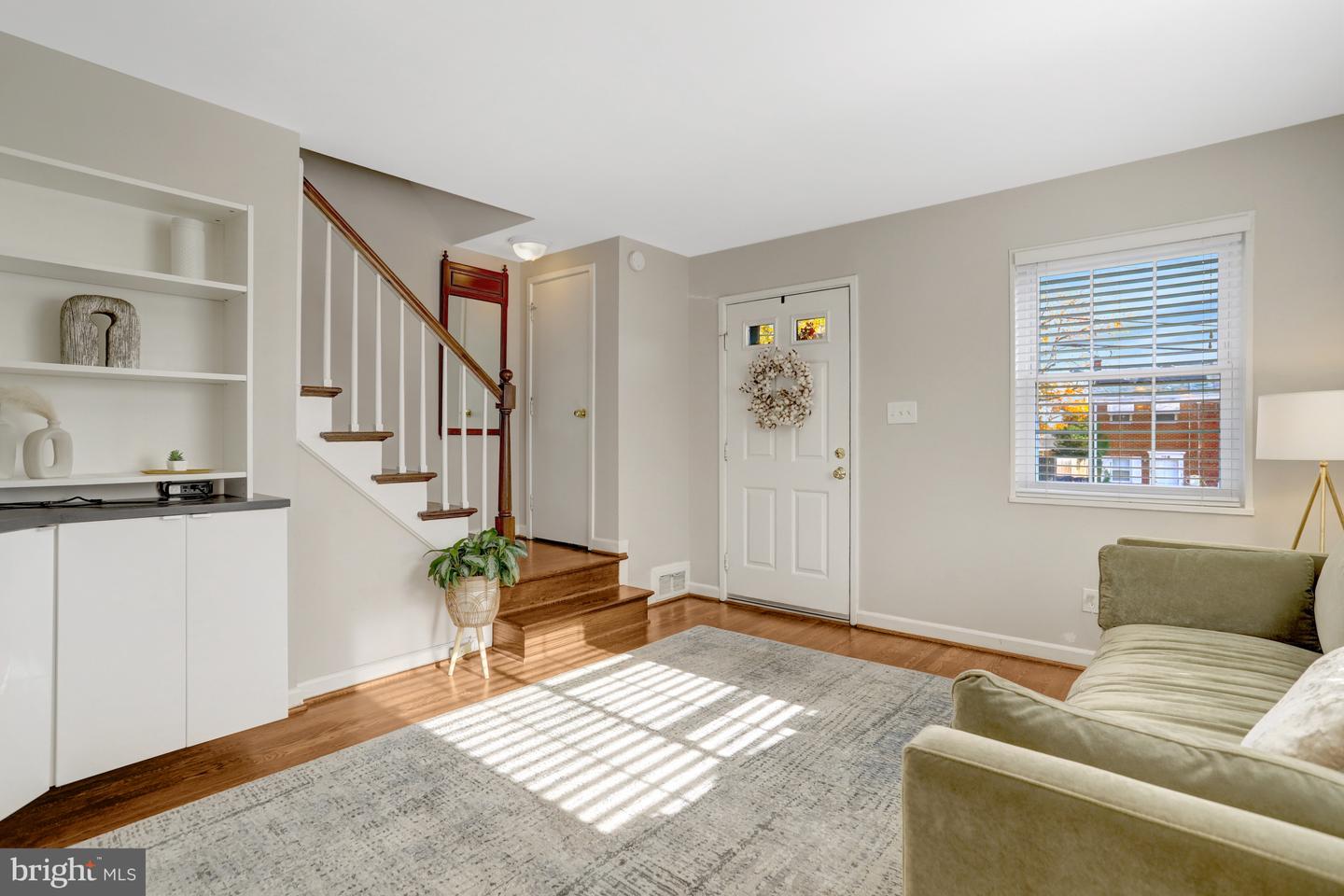 115 S INGRAM ST, ALEXANDRIA, Virginia 22304, 2 Bedrooms Bedrooms, ,1 BathroomBathrooms,Residential,For sale,115 S INGRAM ST,VAAX2051520 MLS # VAAX2051520