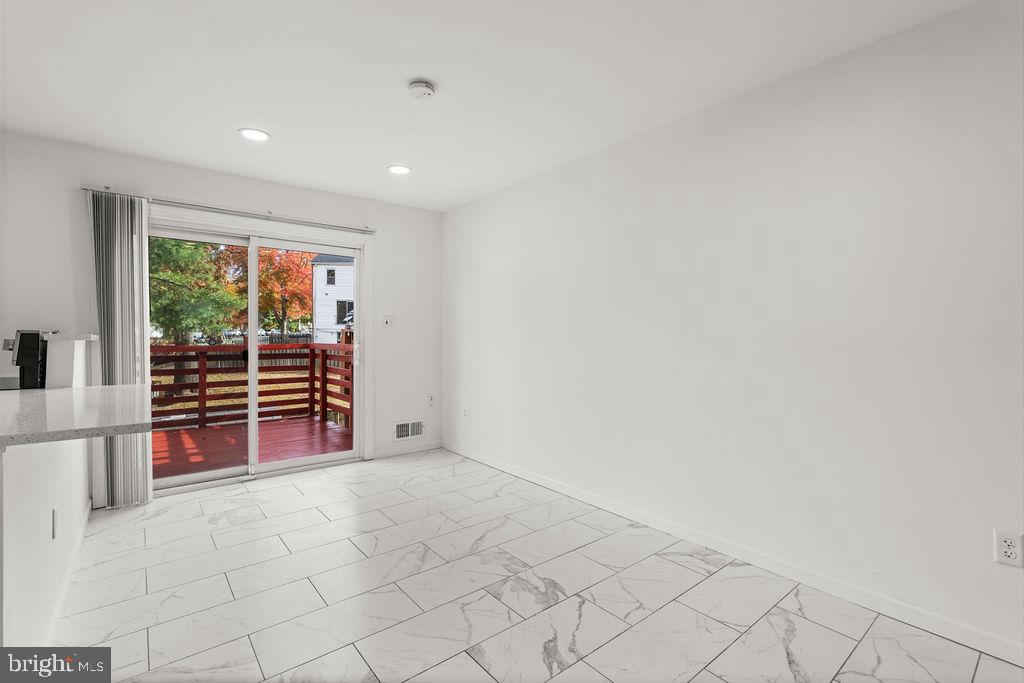 2903 WILLIAMSBURG CT, WOODBRIDGE, Virginia 22191, 3 Bedrooms Bedrooms, ,1 BathroomBathrooms,Residential,For sale,2903 WILLIAMSBURG CT,VAPW2107338 MLS # VAPW2107338 2903 WILLIAMSBURG CT, WOODBRIDGE, Virginia 22191, 3 Bedrooms Bedrooms, ,1 BathroomBathrooms,Residential,For sale,2903 WILLIAMSBURG CT,VAPW2107338 MLS # VAPW2107338