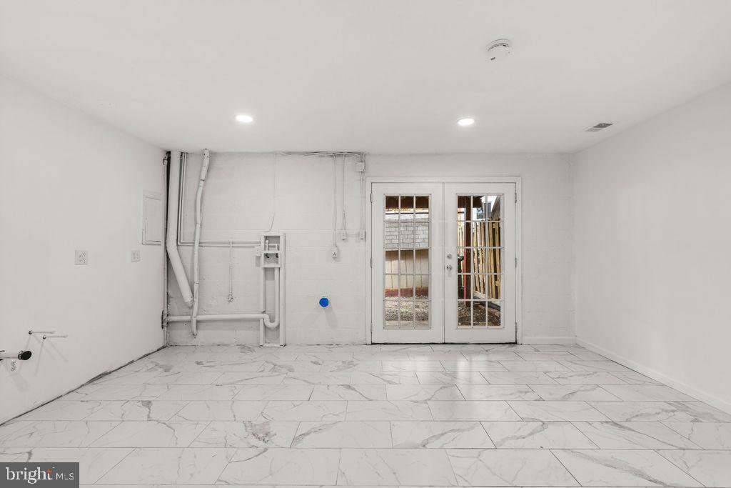 2903 WILLIAMSBURG CT, WOODBRIDGE, Virginia 22191, 3 Bedrooms Bedrooms, ,1 BathroomBathrooms,Residential,For sale,2903 WILLIAMSBURG CT,VAPW2107338 MLS # VAPW2107338 2903 WILLIAMSBURG CT, WOODBRIDGE, Virginia 22191, 3 Bedrooms Bedrooms, ,1 BathroomBathrooms,Residential,For sale,2903 WILLIAMSBURG CT,VAPW2107338 MLS # VAPW2107338