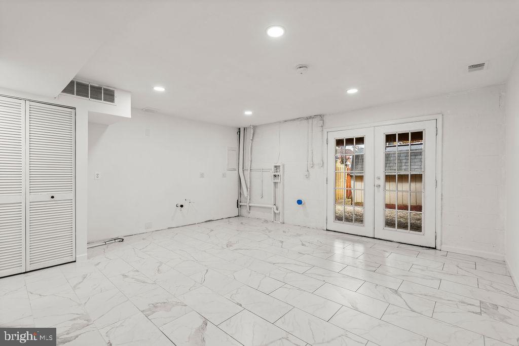 2903 WILLIAMSBURG CT, WOODBRIDGE, Virginia 22191, 3 Bedrooms Bedrooms, ,1 BathroomBathrooms,Residential,For sale,2903 WILLIAMSBURG CT,VAPW2107338 MLS # VAPW2107338 2903 WILLIAMSBURG CT, WOODBRIDGE, Virginia 22191, 3 Bedrooms Bedrooms, ,1 BathroomBathrooms,Residential,For sale,2903 WILLIAMSBURG CT,VAPW2107338 MLS # VAPW2107338