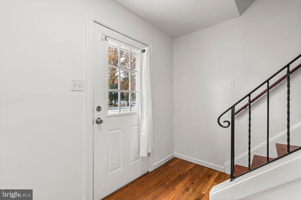 2903 WILLIAMSBURG CT, WOODBRIDGE, Virginia 22191, 3 Bedrooms Bedrooms, ,1 BathroomBathrooms,Residential,For sale,2903 WILLIAMSBURG CT,VAPW2107338 MLS # VAPW2107338 2903 WILLIAMSBURG CT, WOODBRIDGE, Virginia 22191, 3 Bedrooms Bedrooms, ,1 BathroomBathrooms,Residential,For sale,2903 WILLIAMSBURG CT,VAPW2107338 MLS # VAPW2107338