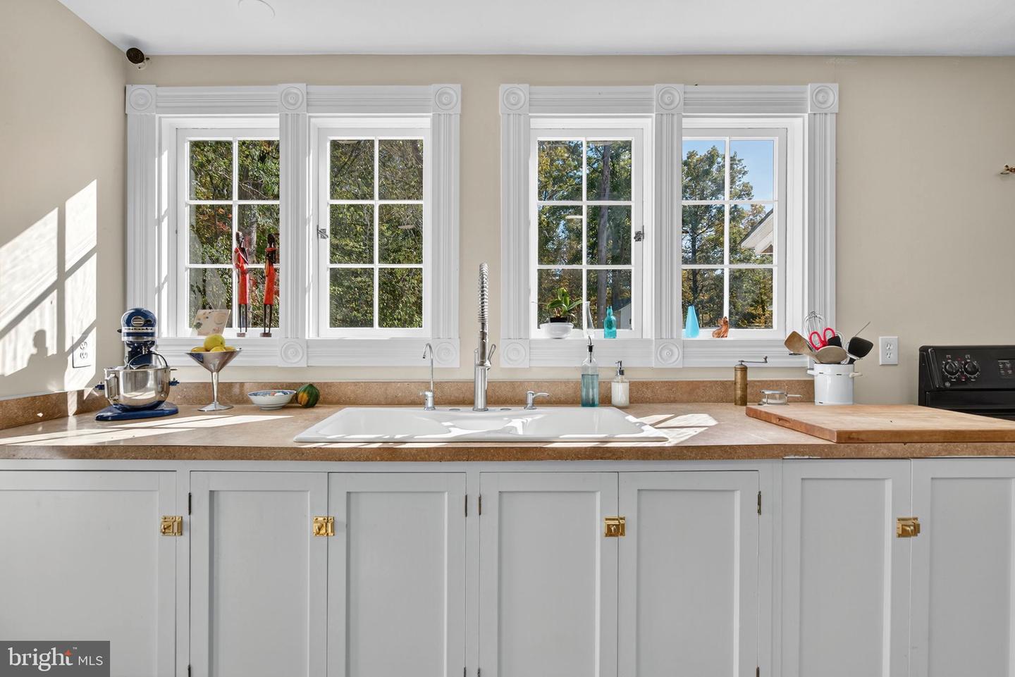 4561 WESTON RD, WARRENTON, Virginia 20187, 6 Bedrooms Bedrooms, 10 Rooms Rooms,4 BathroomsBathrooms,Residential,For sale,4561 WESTON RD,VAFQ2019586 MLS # VAFQ2019586 4561 WESTON RD, WARRENTON, Virginia 20187, 6 Bedrooms Bedrooms, 10 Rooms Rooms,4 BathroomsBathrooms,Residential,For sale,4561 WESTON RD,VAFQ2019586 MLS # VAFQ2019586