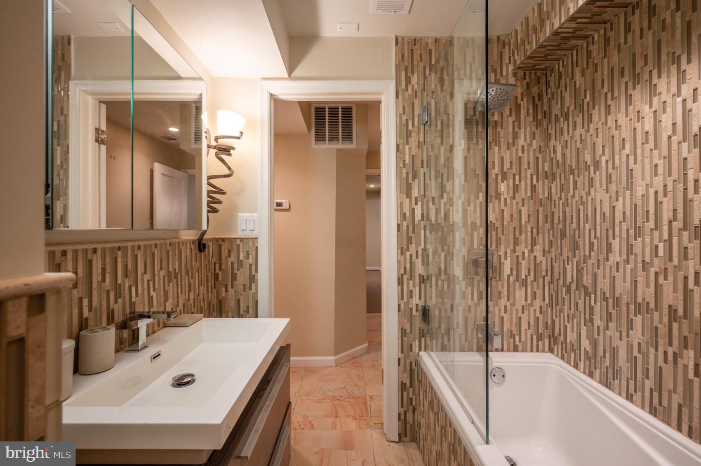 118 BRYANT ST NW, WASHINGTON, District Of Columbia 20001, 4 Bedrooms Bedrooms, 11 Rooms Rooms,3 BathroomsBathrooms,Residential,For sale,118 BRYANT ST NW,DCDC2230568 MLS # DCDC2230568 118 BRYANT ST NW, WASHINGTON, District Of Columbia 20001, 4 Bedrooms Bedrooms, 11 Rooms Rooms,3 BathroomsBathrooms,Residential,For sale,118 BRYANT ST NW,DCDC2230568 MLS # DCDC2230568