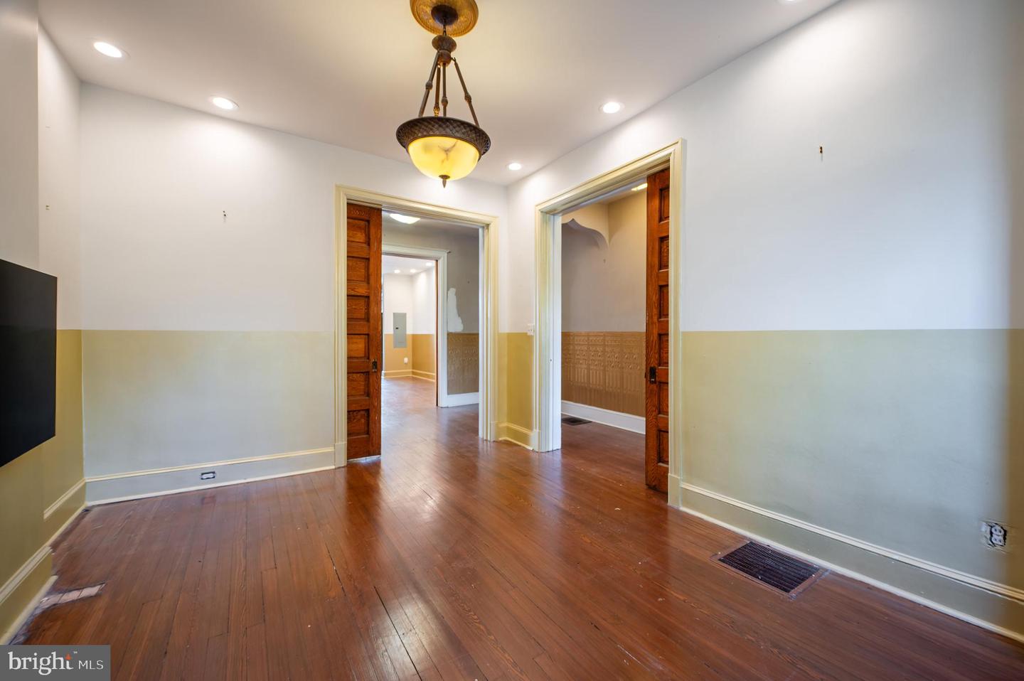 118 BRYANT ST NW, WASHINGTON, District Of Columbia 20001, 4 Bedrooms Bedrooms, 11 Rooms Rooms,3 BathroomsBathrooms,Residential,For sale,118 BRYANT ST NW,DCDC2230568 MLS # DCDC2230568 118 BRYANT ST NW, WASHINGTON, District Of Columbia 20001, 4 Bedrooms Bedrooms, 11 Rooms Rooms,3 BathroomsBathrooms,Residential,For sale,118 BRYANT ST NW,DCDC2230568 MLS # DCDC2230568