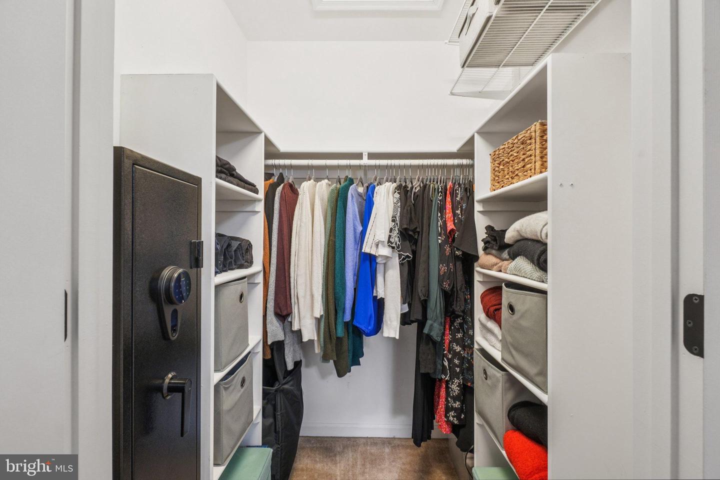 4119 FAIRFAX ST, FAIRFAX, Virginia 22030, 4 Bedrooms Bedrooms, 7 Rooms Rooms,2 BathroomsBathrooms,Residential,For sale,4119 FAIRFAX ST,VAFC2007306 MLS # VAFC2007306 4119 FAIRFAX ST, FAIRFAX, Virginia 22030, 4 Bedrooms Bedrooms, 7 Rooms Rooms,2 BathroomsBathrooms,Residential,For sale,4119 FAIRFAX ST,VAFC2007306 MLS # VAFC2007306