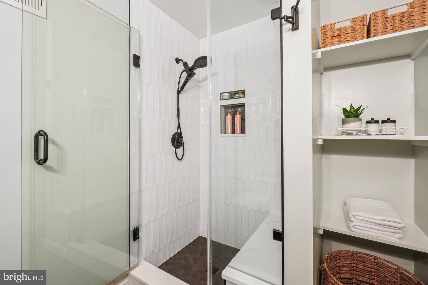 4119 FAIRFAX ST, FAIRFAX, Virginia 22030, 4 Bedrooms Bedrooms, 7 Rooms Rooms,2 BathroomsBathrooms,Residential,For sale,4119 FAIRFAX ST,VAFC2007306 MLS # VAFC2007306 4119 FAIRFAX ST, FAIRFAX, Virginia 22030, 4 Bedrooms Bedrooms, 7 Rooms Rooms,2 BathroomsBathrooms,Residential,For sale,4119 FAIRFAX ST,VAFC2007306 MLS # VAFC2007306