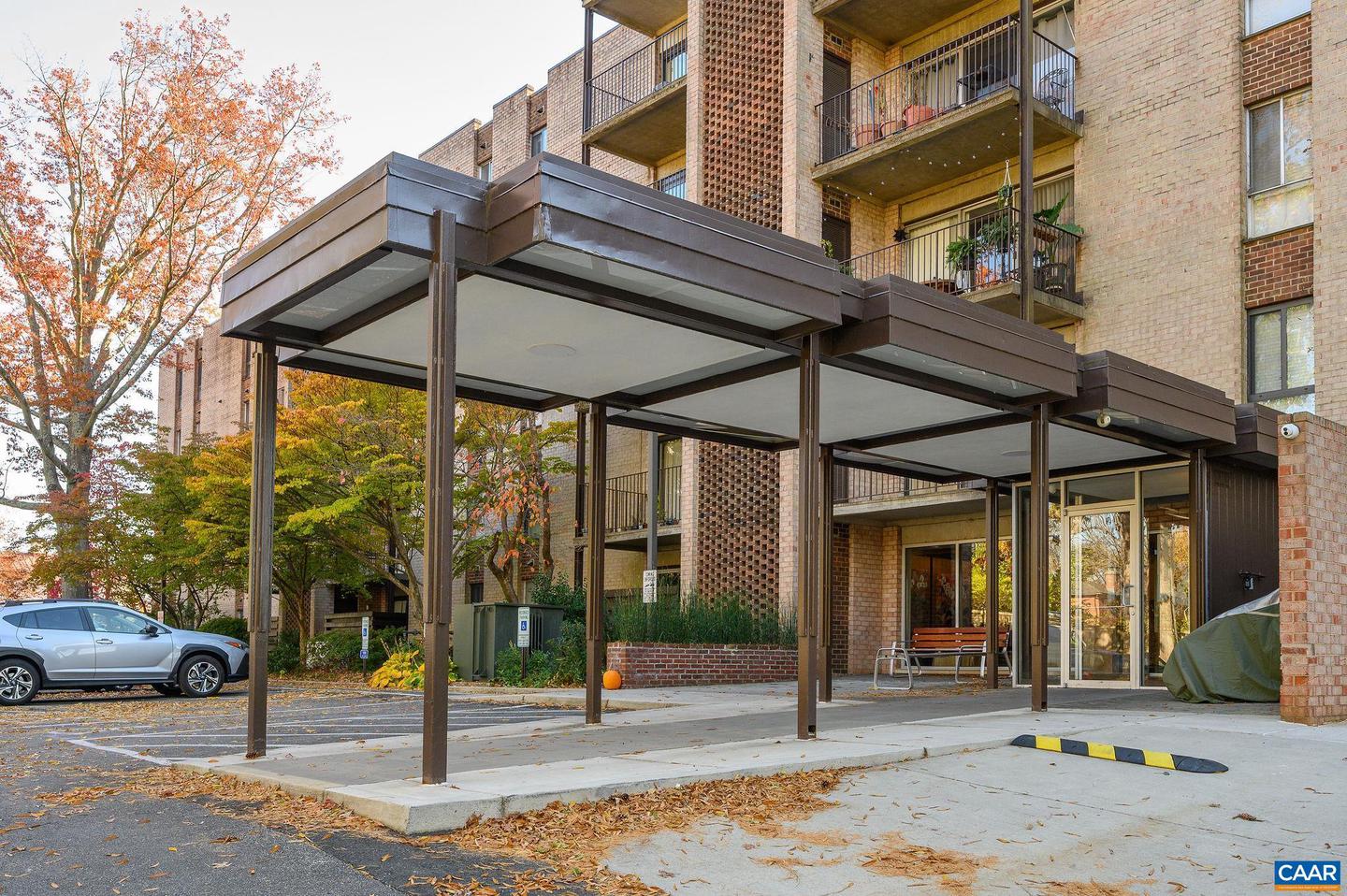 511 N 1ST ST #509, CHARLOTTESVILLE, Virginia 22902, 1 Bedroom Bedrooms, ,1 BathroomBathrooms,Residential,For sale,511 N 1ST ST #509,670754 MLS # 670754 511 N 1ST ST #509, CHARLOTTESVILLE, Virginia 22902, 1 Bedroom Bedrooms, ,1 BathroomBathrooms,Residential,For sale,511 N 1ST ST #509,670754 MLS # 670754