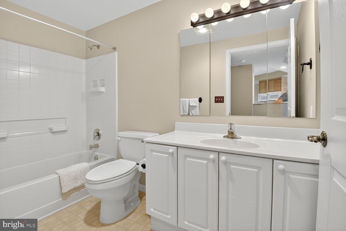 19355 CYPRESS RIDGE TER #503, LEESBURG, Virginia 20176, 2 Bedrooms Bedrooms, 9 Rooms Rooms,2 BathroomsBathrooms,Residential,For sale,19355 CYPRESS RIDGE TER #503,VALO2110636 MLS # VALO2110636 19355 CYPRESS RIDGE TER #503, LEESBURG, Virginia 20176, 2 Bedrooms Bedrooms, 9 Rooms Rooms,2 BathroomsBathrooms,Residential,For sale,19355 CYPRESS RIDGE TER #503,VALO2110636 MLS # VALO2110636