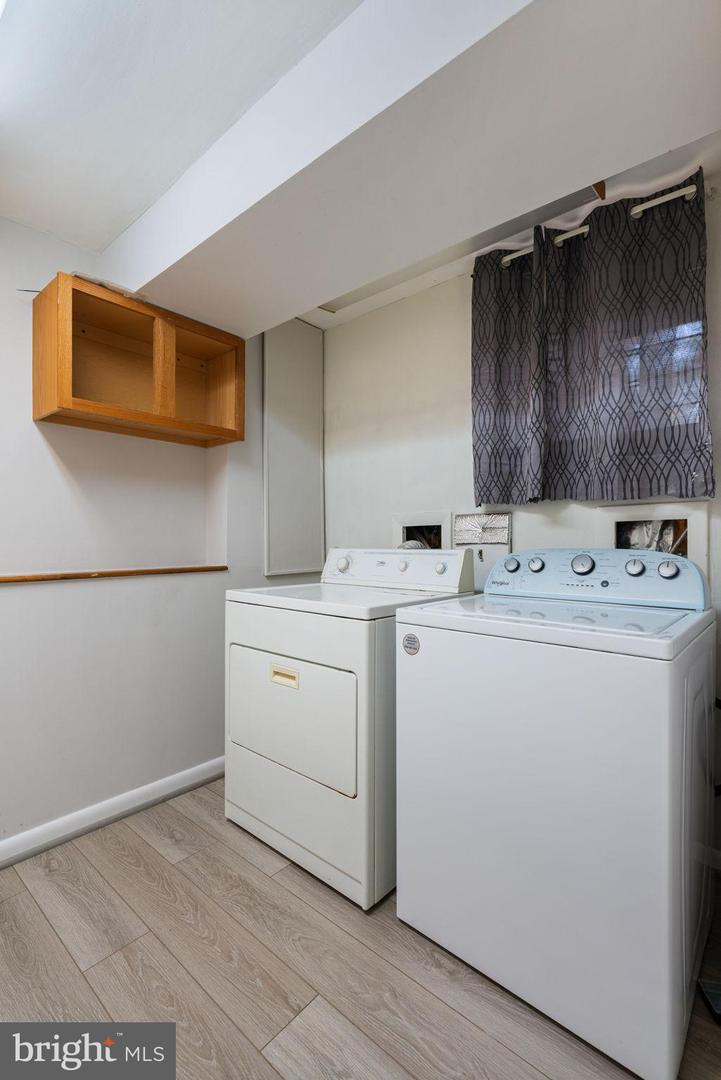 6016 PEPCO CT, WOODBRIDGE, Virginia 22193, 3 Bedrooms Bedrooms, 6 Rooms Rooms,2 BathroomsBathrooms,Residential,For sale,6016 PEPCO CT,VAPW2107366 MLS # VAPW2107366 6016 PEPCO CT, WOODBRIDGE, Virginia 22193, 3 Bedrooms Bedrooms, 6 Rooms Rooms,2 BathroomsBathrooms,Residential,For sale,6016 PEPCO CT,VAPW2107366 MLS # VAPW2107366