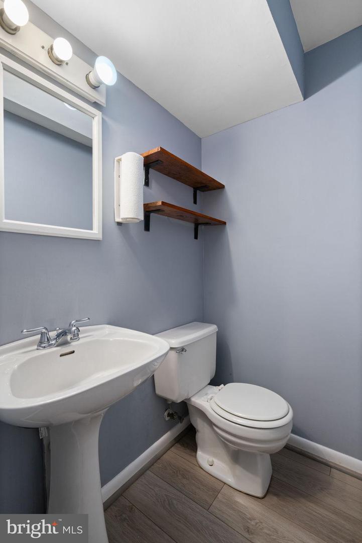 6016 PEPCO CT, WOODBRIDGE, Virginia 22193, 3 Bedrooms Bedrooms, 6 Rooms Rooms,2 BathroomsBathrooms,Residential,For sale,6016 PEPCO CT,VAPW2107366 MLS # VAPW2107366 6016 PEPCO CT, WOODBRIDGE, Virginia 22193, 3 Bedrooms Bedrooms, 6 Rooms Rooms,2 BathroomsBathrooms,Residential,For sale,6016 PEPCO CT,VAPW2107366 MLS # VAPW2107366