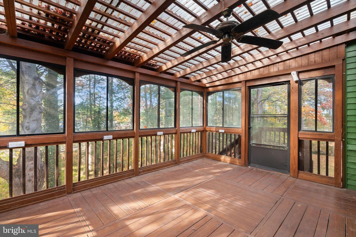 6016 PEPCO CT, WOODBRIDGE, Virginia 22193, 3 Bedrooms Bedrooms, 6 Rooms Rooms,2 BathroomsBathrooms,Residential,For sale,6016 PEPCO CT,VAPW2107366 MLS # VAPW2107366 6016 PEPCO CT, WOODBRIDGE, Virginia 22193, 3 Bedrooms Bedrooms, 6 Rooms Rooms,2 BathroomsBathrooms,Residential,For sale,6016 PEPCO CT,VAPW2107366 MLS # VAPW2107366