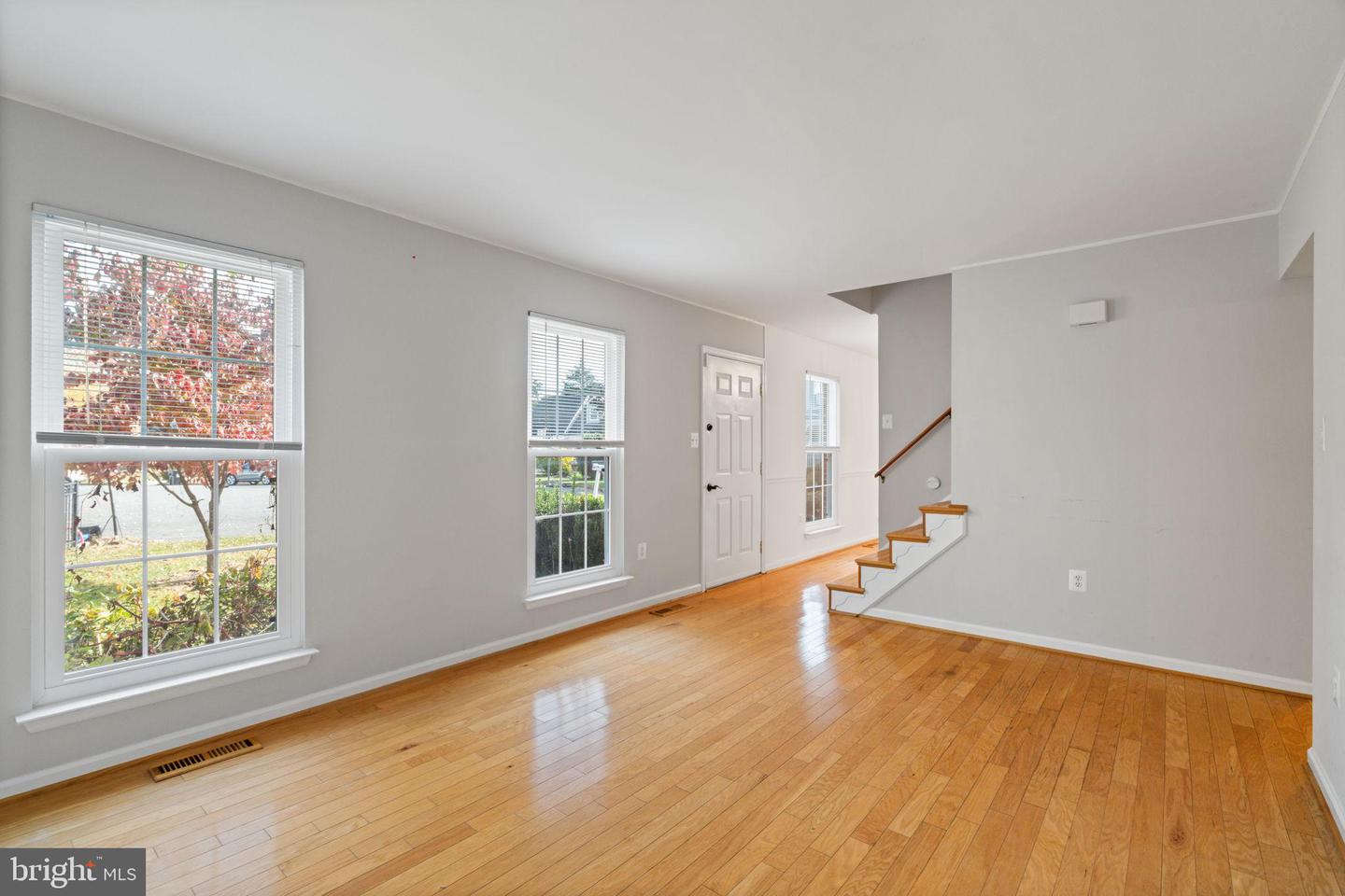 6016 PEPCO CT, WOODBRIDGE, Virginia 22193, 3 Bedrooms Bedrooms, 6 Rooms Rooms,2 BathroomsBathrooms,Residential,For sale,6016 PEPCO CT,VAPW2107366 MLS # VAPW2107366 6016 PEPCO CT, WOODBRIDGE, Virginia 22193, 3 Bedrooms Bedrooms, 6 Rooms Rooms,2 BathroomsBathrooms,Residential,For sale,6016 PEPCO CT,VAPW2107366 MLS # VAPW2107366