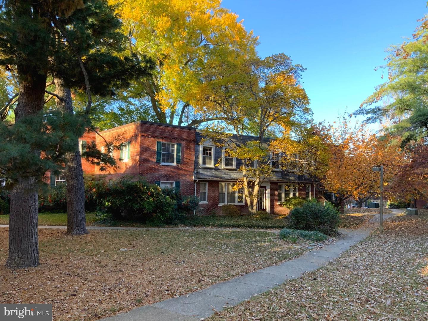 2007 KEY BLVD #589, ARLINGTON, Virginia 22201, 1 Bedroom Bedrooms, ,1 BathroomBathrooms,Residential,For sale,2007 KEY BLVD #589,VAAR2065766 MLS # VAAR2065766 2007 KEY BLVD #589, ARLINGTON, Virginia 22201, 1 Bedroom Bedrooms, ,1 BathroomBathrooms,Residential,For sale,2007 KEY BLVD #589,VAAR2065766 MLS # VAAR2065766