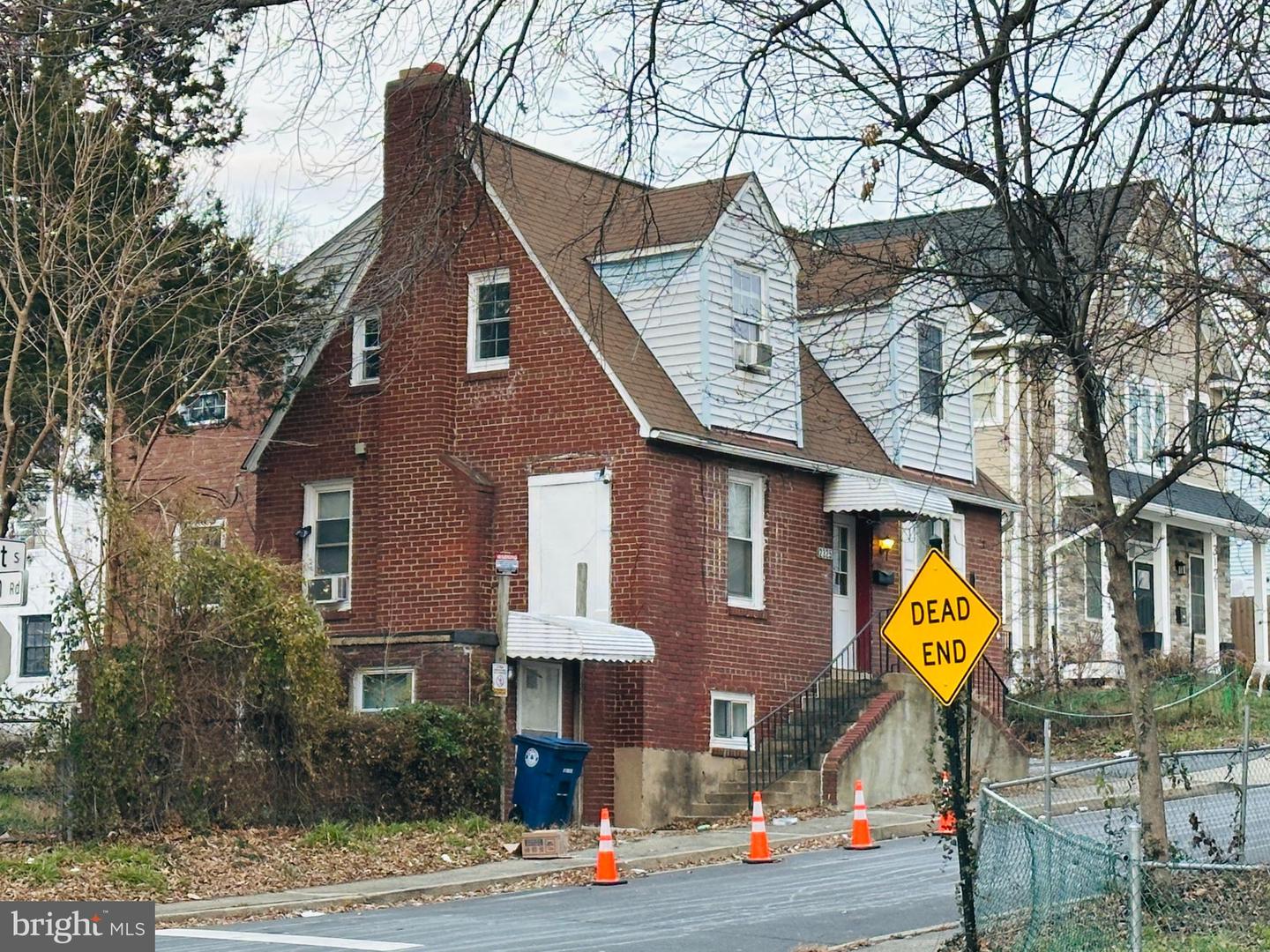 2325 S SHIRLINGTON RD, ARLINGTON, Virginia 22206, 4 Bedrooms Bedrooms, ,3 BathroomsBathrooms,Residential,For sale,2325 S SHIRLINGTON RD,VAAR2065770 MLS # VAAR2065770 2325 S SHIRLINGTON RD, ARLINGTON, Virginia 22206, 4 Bedrooms Bedrooms, ,3 BathroomsBathrooms,Residential,For sale,2325 S SHIRLINGTON RD,VAAR2065770 MLS # VAAR2065770