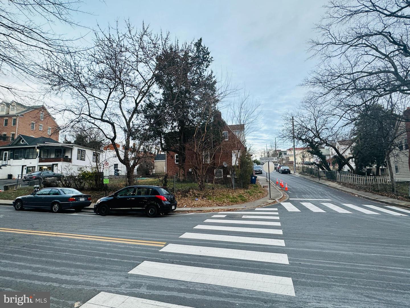 2325 S SHIRLINGTON RD, ARLINGTON, Virginia 22206, 4 Bedrooms Bedrooms, ,3 BathroomsBathrooms,Residential,For sale,2325 S SHIRLINGTON RD,VAAR2065770 MLS # VAAR2065770 2325 S SHIRLINGTON RD, ARLINGTON, Virginia 22206, 4 Bedrooms Bedrooms, ,3 BathroomsBathrooms,Residential,For sale,2325 S SHIRLINGTON RD,VAAR2065770 MLS # VAAR2065770