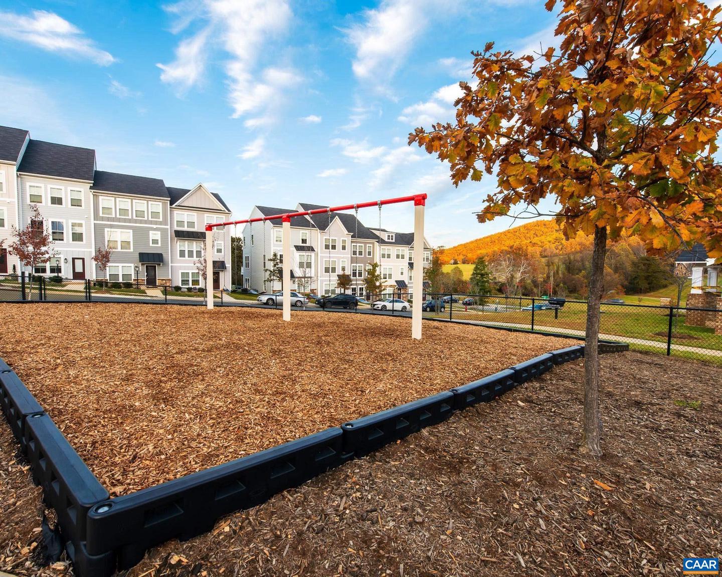 4525 BERWYN LN, CHARLOTTESVILLE, Virginia 22902, 2 Bedrooms Bedrooms, ,2 BathroomsBathrooms,Residential,For sale,4525 BERWYN LN,670777 MLS # 670777