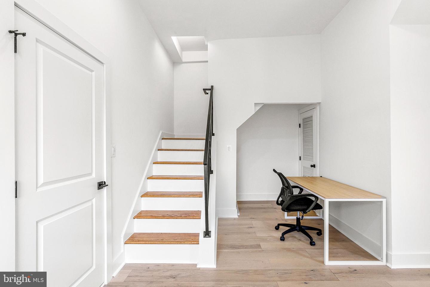 1922 1ST ST NW #B, WASHINGTON, District Of Columbia 20001, 3 Bedrooms Bedrooms, 7 Rooms Rooms,3 BathroomsBathrooms,Residential,For sale,1922 1ST ST NW #B,DCDC2230664 MLS # DCDC2230664 1922 1ST ST NW #B, WASHINGTON, District Of Columbia 20001, 3 Bedrooms Bedrooms, 7 Rooms Rooms,3 BathroomsBathrooms,Residential,For sale,1922 1ST ST NW #B,DCDC2230664 MLS # DCDC2230664