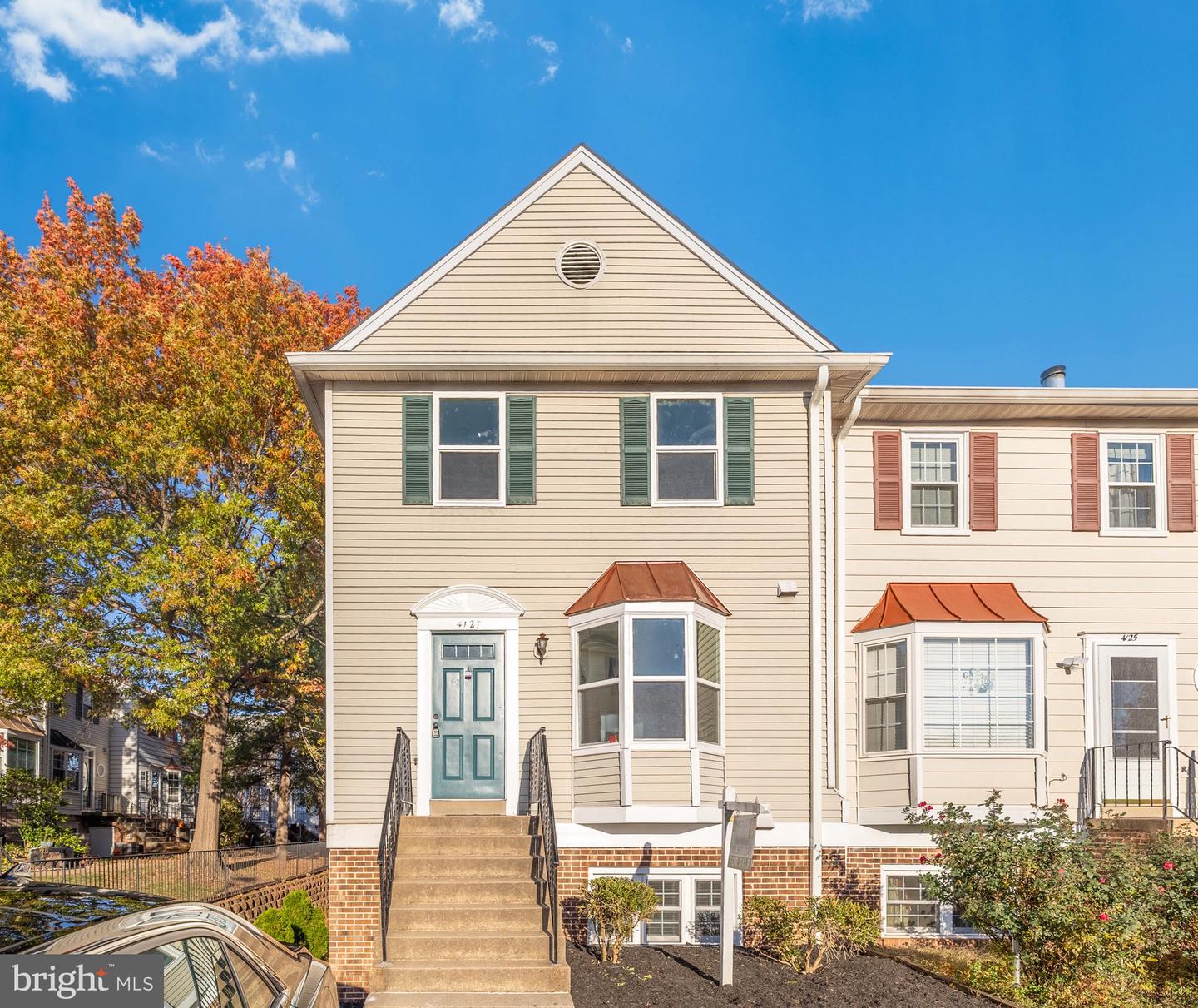 4127 WEEPING WILLOW CT #142-A, CHANTILLY, Virginia 20151, 3 Bedrooms Bedrooms, 3 Rooms Rooms,2 BathroomsBathrooms,Residential,For sale,4127 WEEPING WILLOW CT #142-A,VAFX2278060 MLS # VAFX2278060