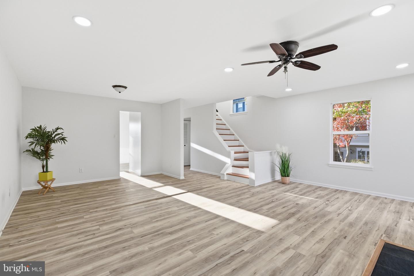 4127 WEEPING WILLOW CT #142-A, CHANTILLY, Virginia 20151, 3 Bedrooms Bedrooms, 3 Rooms Rooms,2 BathroomsBathrooms,Residential,For sale,4127 WEEPING WILLOW CT #142-A,VAFX2278060 MLS # VAFX2278060 4127 WEEPING WILLOW CT #142-A, CHANTILLY, Virginia 20151, 3 Bedrooms Bedrooms, 3 Rooms Rooms,2 BathroomsBathrooms,Residential,For sale,4127 WEEPING WILLOW CT #142-A,VAFX2278060 MLS # VAFX2278060