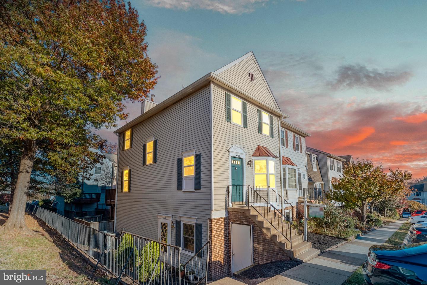 4127 WEEPING WILLOW CT #142-A, CHANTILLY, Virginia 20151, 3 Bedrooms Bedrooms, 3 Rooms Rooms,2 BathroomsBathrooms,Residential,For sale,4127 WEEPING WILLOW CT #142-A,VAFX2278060 MLS # VAFX2278060 4127 WEEPING WILLOW CT #142-A, CHANTILLY, Virginia 20151, 3 Bedrooms Bedrooms, 3 Rooms Rooms,2 BathroomsBathrooms,Residential,For sale,4127 WEEPING WILLOW CT #142-A,VAFX2278060 MLS # VAFX2278060