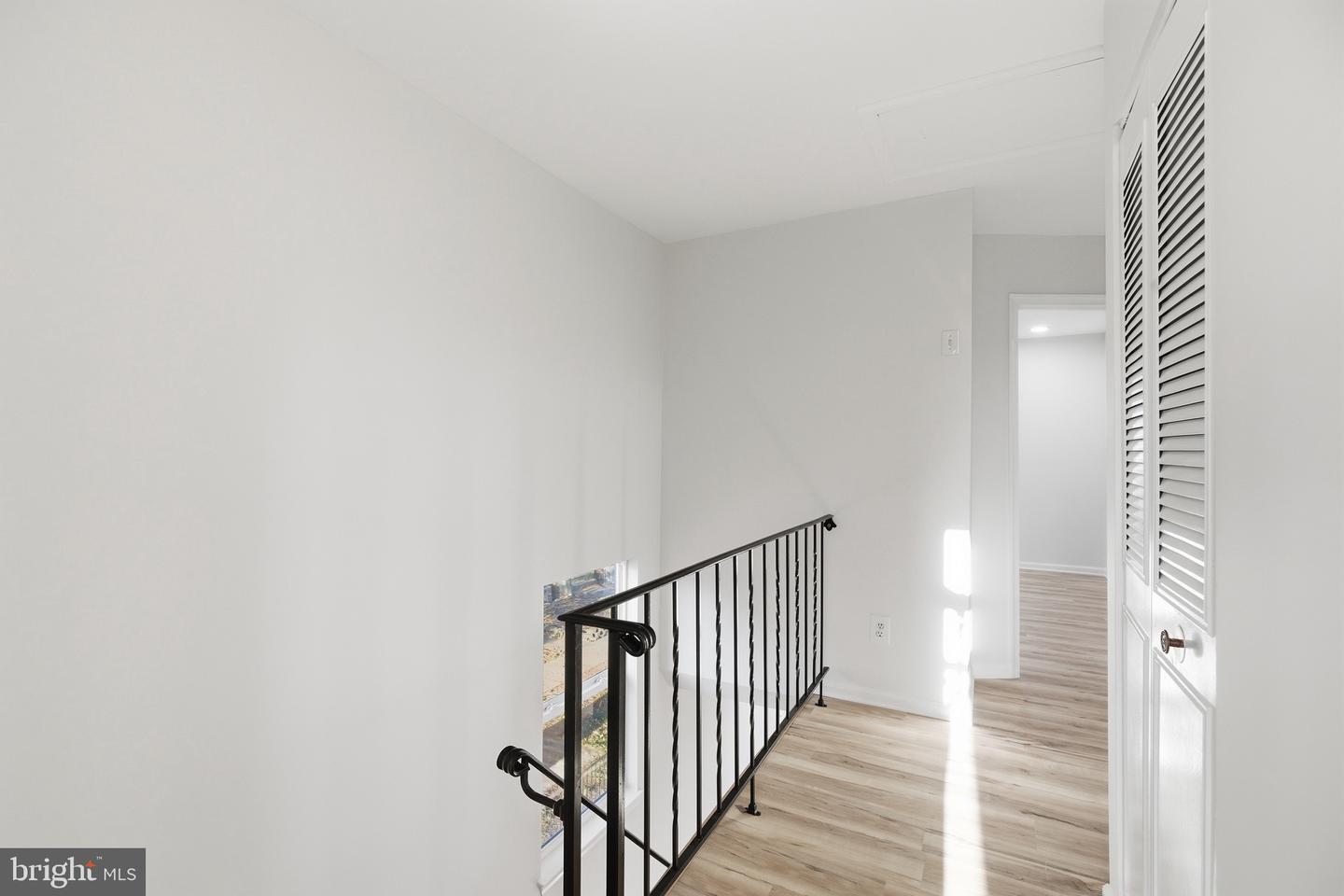 4127 WEEPING WILLOW CT #142-A, CHANTILLY, Virginia 20151, 3 Bedrooms Bedrooms, 3 Rooms Rooms,2 BathroomsBathrooms,Residential,For sale,4127 WEEPING WILLOW CT #142-A,VAFX2278060 MLS # VAFX2278060 4127 WEEPING WILLOW CT #142-A, CHANTILLY, Virginia 20151, 3 Bedrooms Bedrooms, 3 Rooms Rooms,2 BathroomsBathrooms,Residential,For sale,4127 WEEPING WILLOW CT #142-A,VAFX2278060 MLS # VAFX2278060