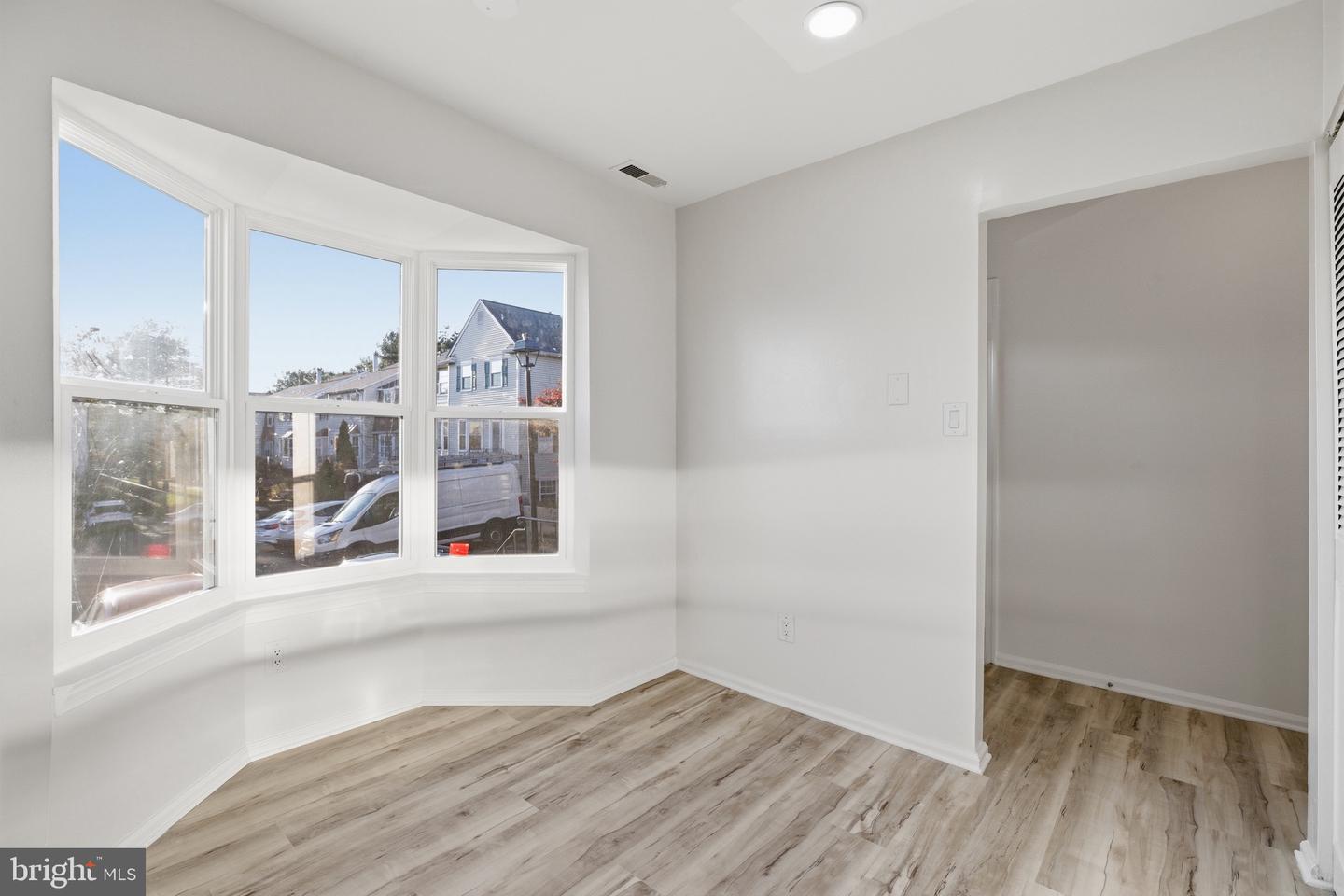 4127 WEEPING WILLOW CT #142-A, CHANTILLY, Virginia 20151, 3 Bedrooms Bedrooms, 3 Rooms Rooms,2 BathroomsBathrooms,Residential,For sale,4127 WEEPING WILLOW CT #142-A,VAFX2278060 MLS # VAFX2278060 4127 WEEPING WILLOW CT #142-A, CHANTILLY, Virginia 20151, 3 Bedrooms Bedrooms, 3 Rooms Rooms,2 BathroomsBathrooms,Residential,For sale,4127 WEEPING WILLOW CT #142-A,VAFX2278060 MLS # VAFX2278060