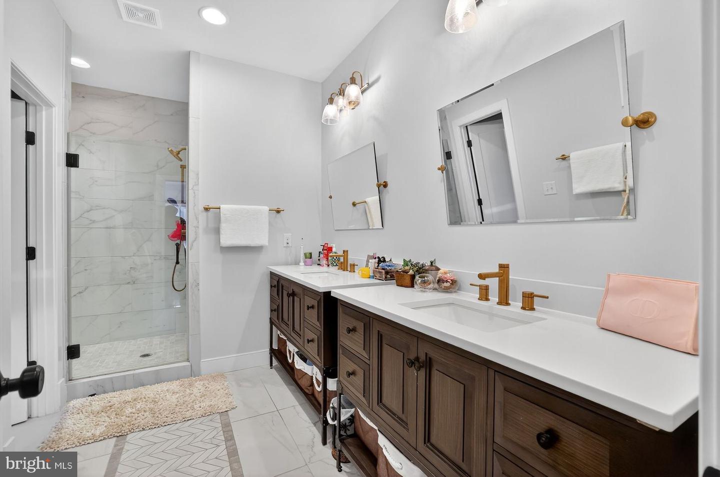 611 N COLUMBUS ST, ALEXANDRIA, Virginia 22314, 3 Bedrooms Bedrooms, ,3 BathroomsBathrooms,Residential,For sale,611 N COLUMBUS ST,VAAX2051554 MLS # VAAX2051554 611 N COLUMBUS ST, ALEXANDRIA, Virginia 22314, 3 Bedrooms Bedrooms, ,3 BathroomsBathrooms,Residential,For sale,611 N COLUMBUS ST,VAAX2051554 MLS # VAAX2051554