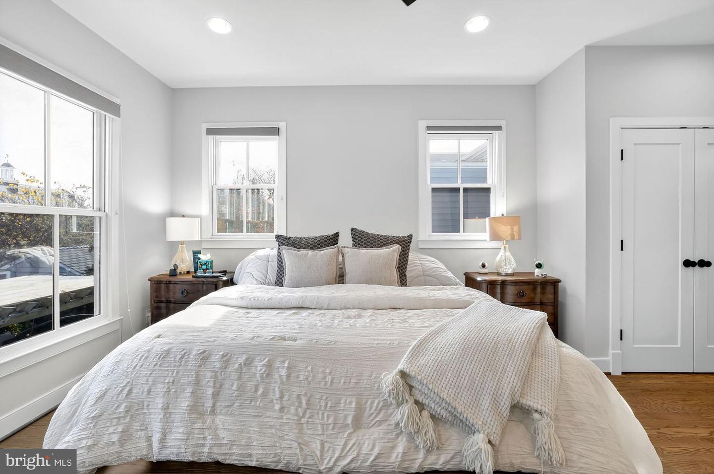 611 N COLUMBUS ST, ALEXANDRIA, Virginia 22314, 3 Bedrooms Bedrooms, ,3 BathroomsBathrooms,Residential,For sale,611 N COLUMBUS ST,VAAX2051554 MLS # VAAX2051554 611 N COLUMBUS ST, ALEXANDRIA, Virginia 22314, 3 Bedrooms Bedrooms, ,3 BathroomsBathrooms,Residential,For sale,611 N COLUMBUS ST,VAAX2051554 MLS # VAAX2051554