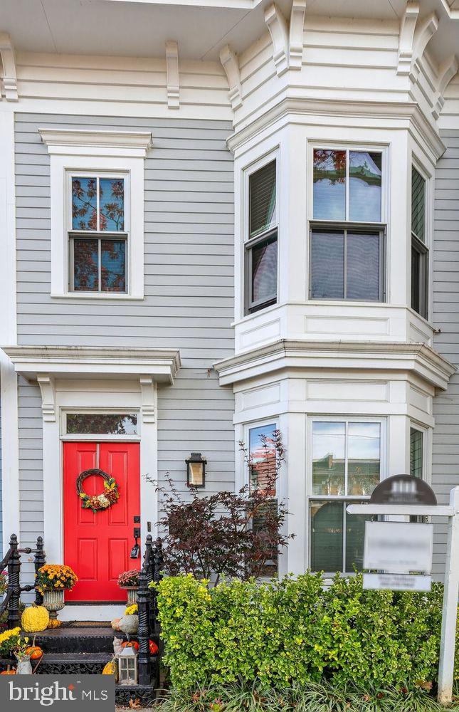 611 N COLUMBUS ST, ALEXANDRIA, Virginia 22314, 3 Bedrooms Bedrooms, ,3 BathroomsBathrooms,Residential,For sale,611 N COLUMBUS ST,VAAX2051554 MLS # VAAX2051554 611 N COLUMBUS ST, ALEXANDRIA, Virginia 22314, 3 Bedrooms Bedrooms, ,3 BathroomsBathrooms,Residential,For sale,611 N COLUMBUS ST,VAAX2051554 MLS # VAAX2051554