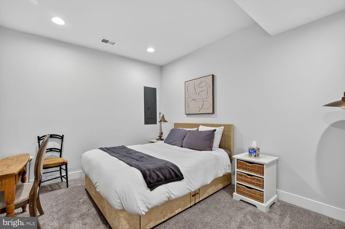 611 N COLUMBUS ST, ALEXANDRIA, Virginia 22314, 3 Bedrooms Bedrooms, ,3 BathroomsBathrooms,Residential,For sale,611 N COLUMBUS ST,VAAX2051554 MLS # VAAX2051554 611 N COLUMBUS ST, ALEXANDRIA, Virginia 22314, 3 Bedrooms Bedrooms, ,3 BathroomsBathrooms,Residential,For sale,611 N COLUMBUS ST,VAAX2051554 MLS # VAAX2051554