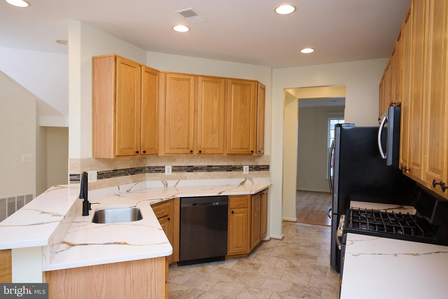 43259 SUNDERLEIGH SQ, BROADLANDS, Virginia 20148, 3 Bedrooms Bedrooms, ,3 BathroomsBathrooms,Residential,For sale,43259 SUNDERLEIGH SQ,VALO2110674 MLS # VALO2110674 43259 SUNDERLEIGH SQ, BROADLANDS, Virginia 20148, 3 Bedrooms Bedrooms, ,3 BathroomsBathrooms,Residential,For sale,43259 SUNDERLEIGH SQ,VALO2110674 MLS # VALO2110674